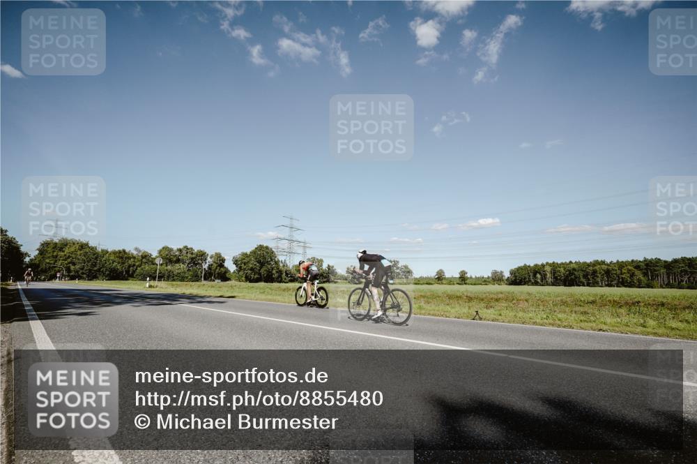 07.09.2025 - 19. Norderstedt Triathlon Michael Burmester http://msf.ph/oto/8855480 07.09.2025 15:12:44 Radfahren  meine-sportfotos.de