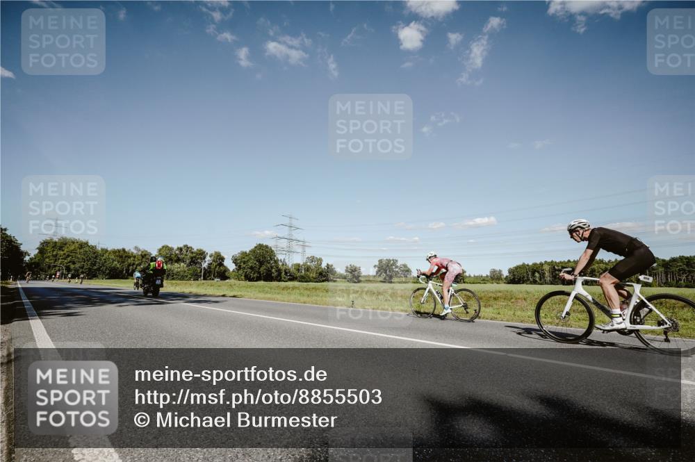 07.09.2025 - 19. Norderstedt Triathlon Michael Burmester http://msf.ph/oto/8855503 07.09.2025 15:12:57 Radfahren  meine-sportfotos.de