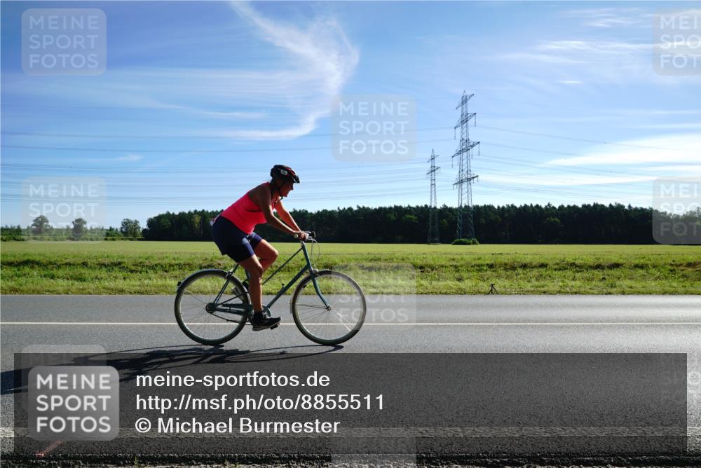 07.09.2025 - 19. Norderstedt Triathlon Michael Burmester http://msf.ph/oto/8855511 07.09.2025 10:30:58 Radfahren 1125 meine-sportfotos.de
