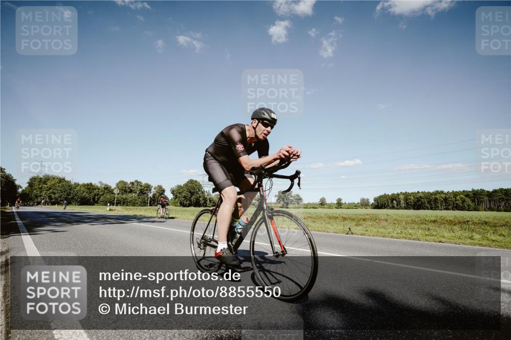 07.09.2025 - 19. Norderstedt Triathlon Michael Burmester http://msf.ph/oto/8855550 07.09.2025 15:13:25 Radfahren 478, 950 meine-sportfotos.de