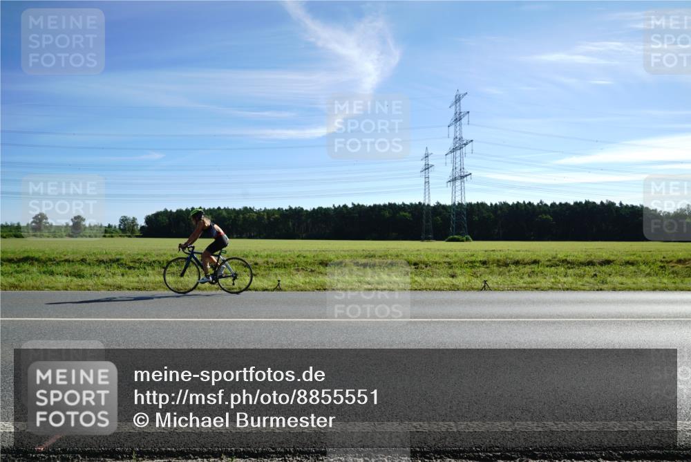 07.09.2025 - 19. Norderstedt Triathlon Michael Burmester http://msf.ph/oto/8855551 07.09.2025 10:32:21 Radfahren  meine-sportfotos.de