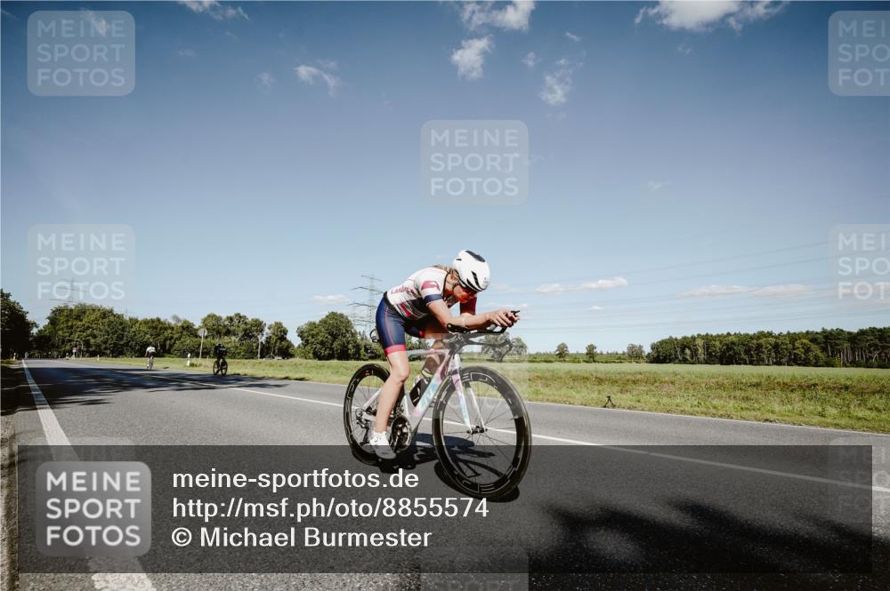 07.09.2025 - 19. Norderstedt Triathlon Michael Burmester http://msf.ph/oto/8855574 07.09.2025 15:13:36 Radfahren 414, 446, 896, 1414, 1532 meine-sportfotos.de
