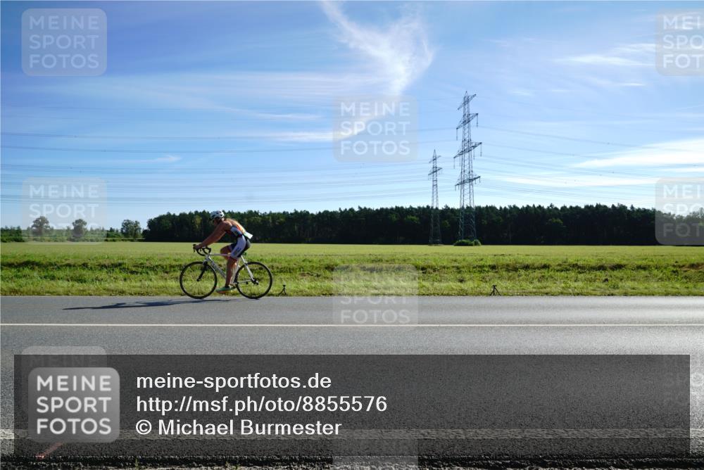 07.09.2025 - 19. Norderstedt Triathlon Michael Burmester http://msf.ph/oto/8855576 07.09.2025 10:33:07 Radfahren  meine-sportfotos.de