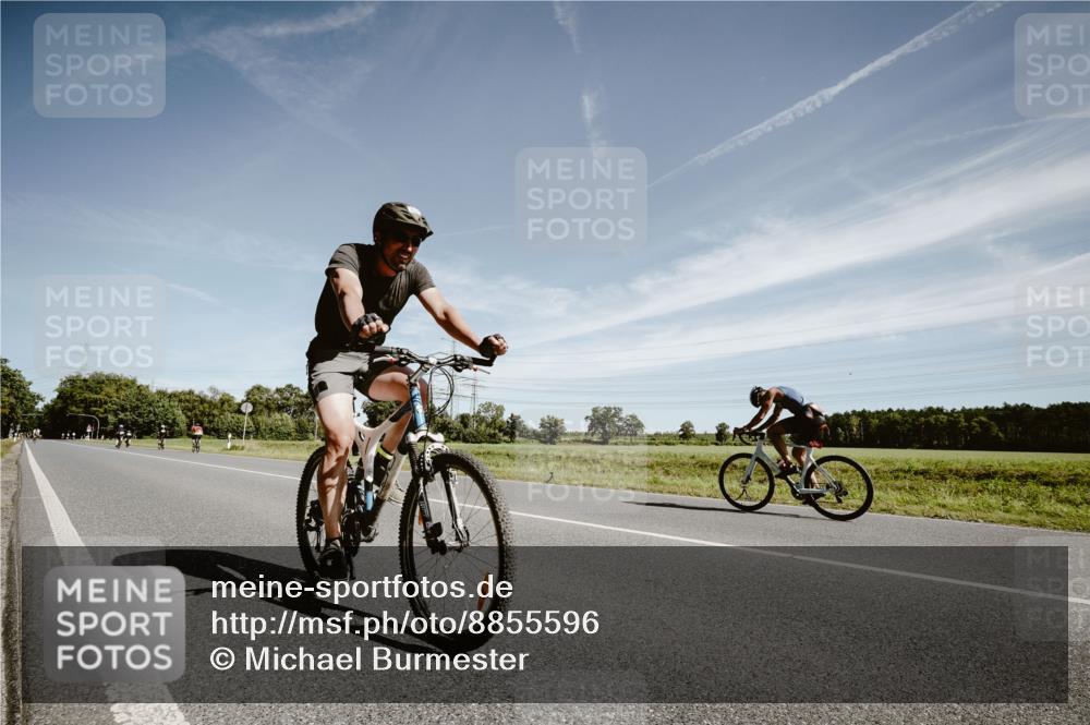 07.09.2025 - 19. Norderstedt Triathlon Michael Burmester http://msf.ph/oto/8855596 07.09.2025 12:09:05 Radfahren 779, 1290 meine-sportfotos.de