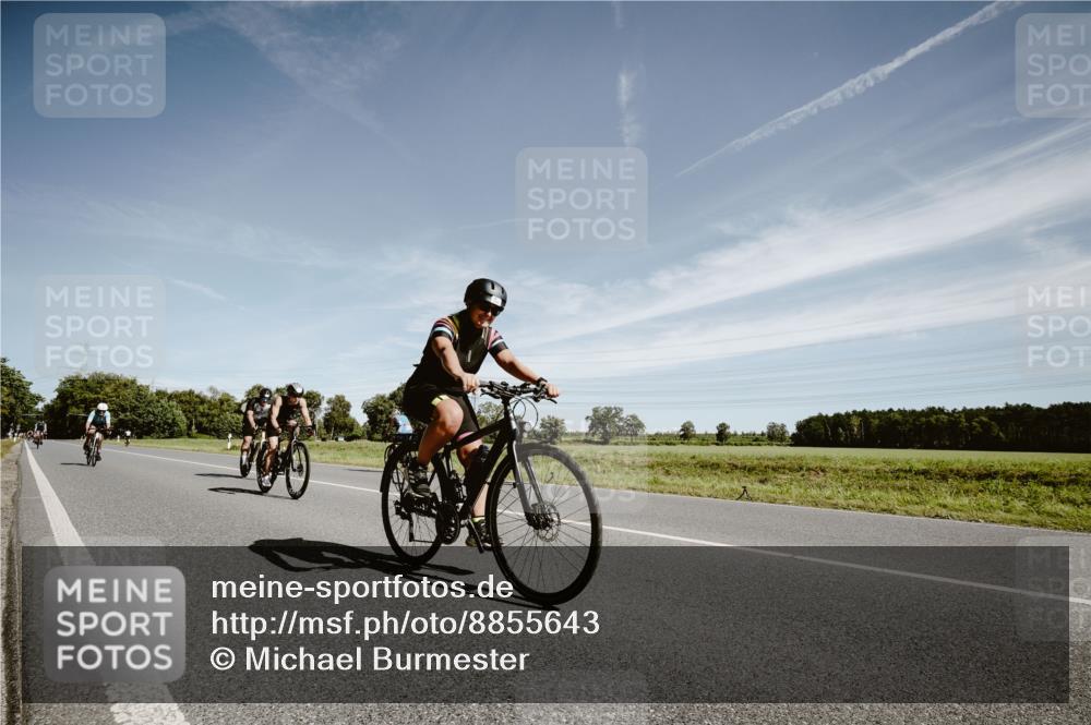 07.09.2025 - 19. Norderstedt Triathlon Michael Burmester http://msf.ph/oto/8855643 07.09.2025 12:09:57 Radfahren 699, 792, 1315, 1378 meine-sportfotos.de