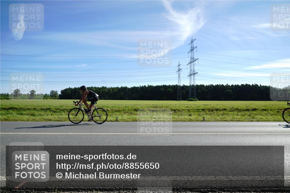 07.09.2025 - 19. Norderstedt Triathlon Michael Burmester http://msf.ph/oto/8855650 07.09.2025 10:34:55 Radfahren  meine-sportfotos.de