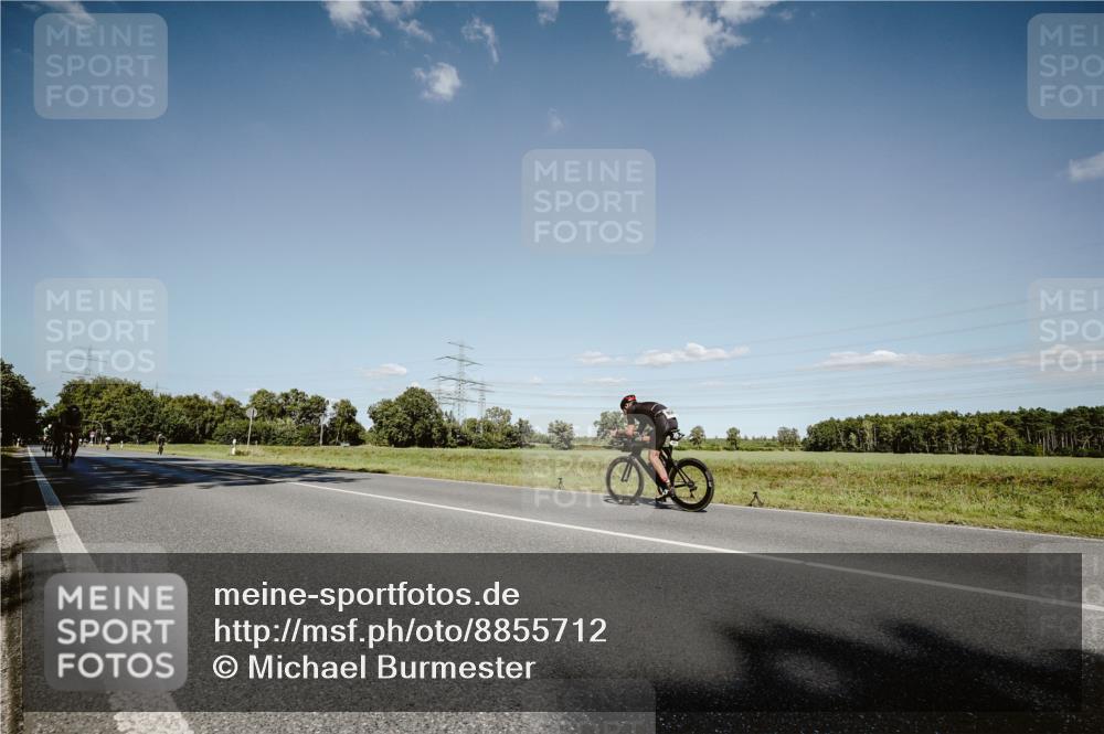 07.09.2025 - 19. Norderstedt Triathlon Michael Burmester http://msf.ph/oto/8855712 07.09.2025 15:15:16 Radfahren 1405, 1434, 1488 meine-sportfotos.de