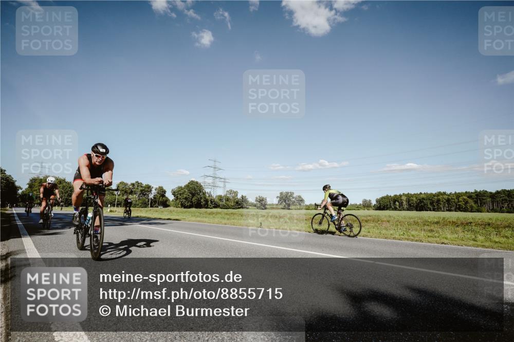 07.09.2025 - 19. Norderstedt Triathlon Michael Burmester http://msf.ph/oto/8855715 07.09.2025 15:15:18 Radfahren 1405, 1434, 1488, 1514 meine-sportfotos.de