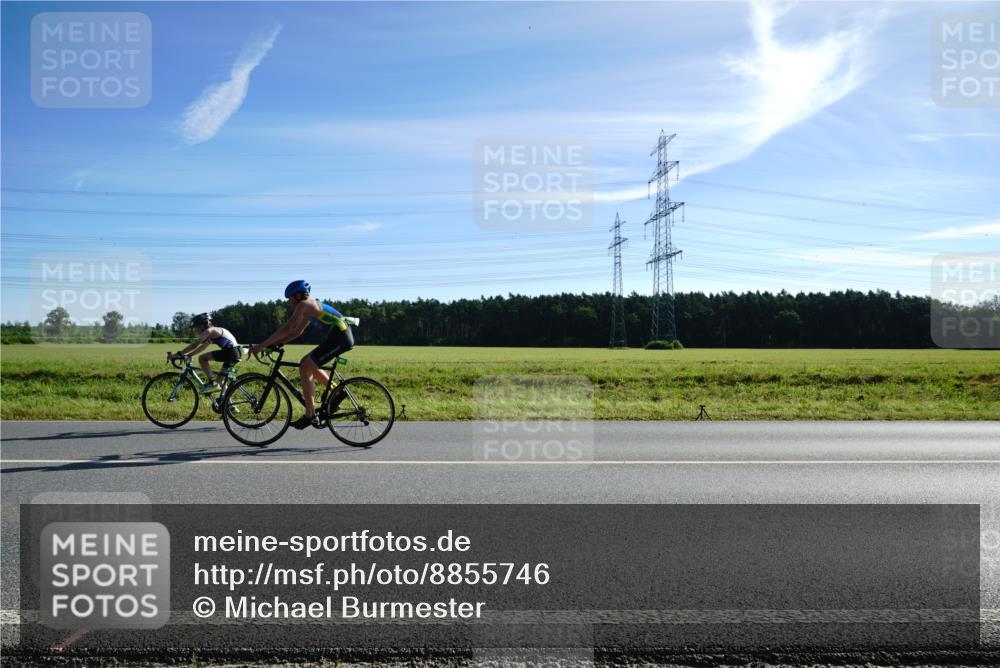 07.09.2025 - 19. Norderstedt Triathlon Michael Burmester http://msf.ph/oto/8855746 07.09.2025 10:38:11 Radfahren 652 meine-sportfotos.de