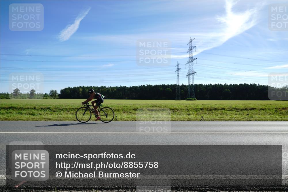 07.09.2025 - 19. Norderstedt Triathlon Michael Burmester http://msf.ph/oto/8855758 07.09.2025 10:38:45 Radfahren  meine-sportfotos.de
