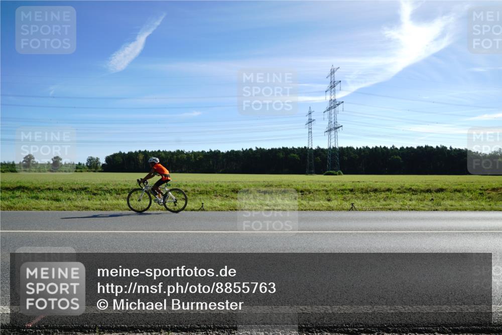 07.09.2025 - 19. Norderstedt Triathlon Michael Burmester http://msf.ph/oto/8855763 07.09.2025 10:39:00 Radfahren 676 meine-sportfotos.de