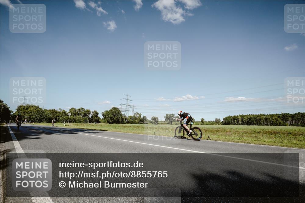 07.09.2025 - 19. Norderstedt Triathlon Michael Burmester http://msf.ph/oto/8855765 07.09.2025 15:15:44 Radfahren 455, 1529 meine-sportfotos.de