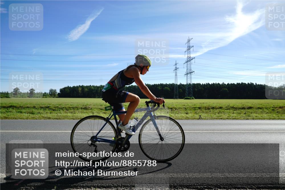 07.09.2025 - 19. Norderstedt Triathlon Michael Burmester http://msf.ph/oto/8855788 07.09.2025 10:39:35 Radfahren 96, 680 meine-sportfotos.de