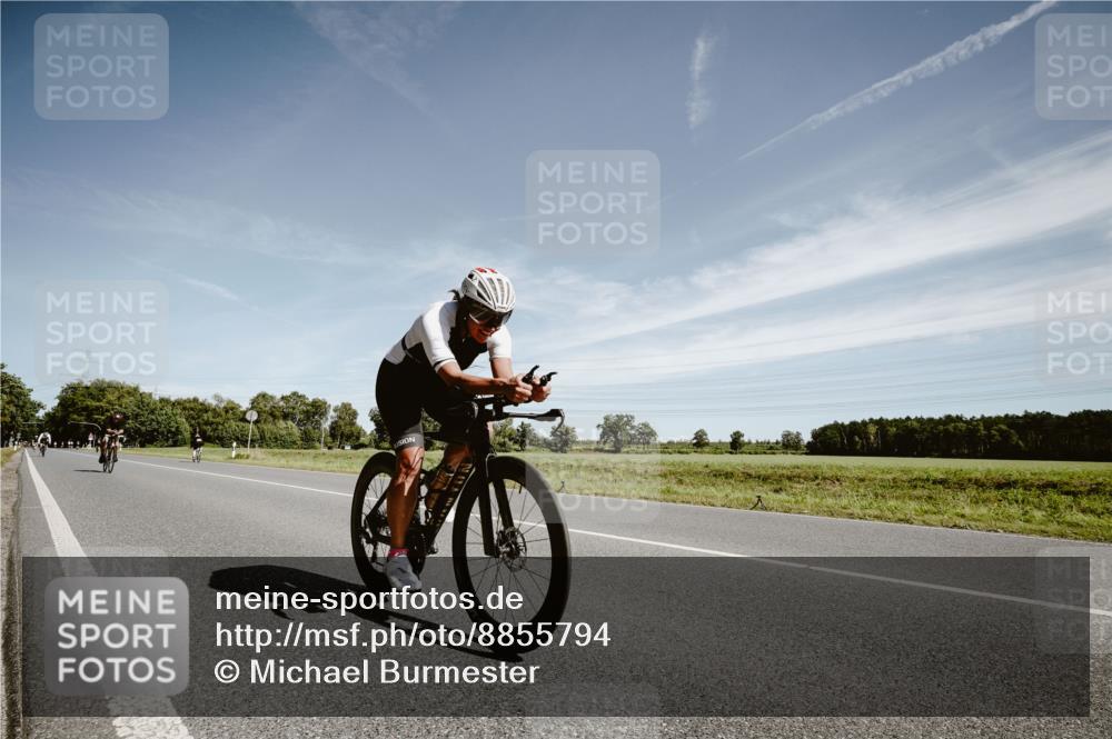 07.09.2025 - 19. Norderstedt Triathlon Michael Burmester http://msf.ph/oto/8855794 07.09.2025 12:11:16 Radfahren 835, 1379 meine-sportfotos.de