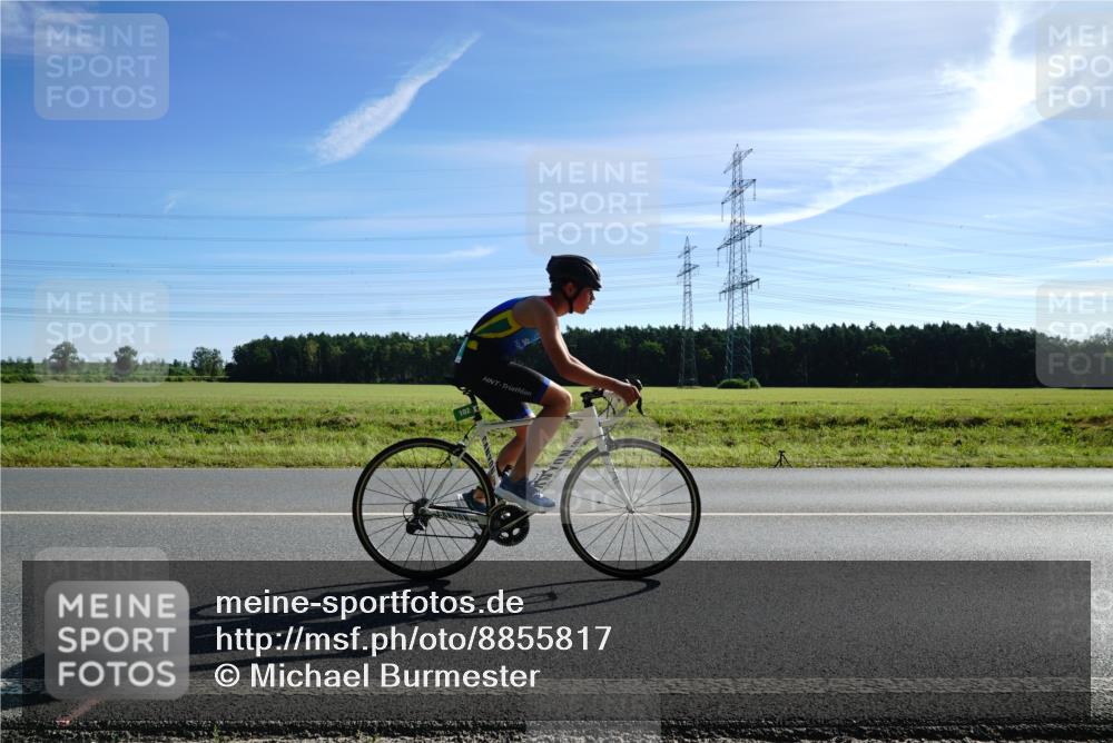 07.09.2025 - 19. Norderstedt Triathlon Michael Burmester http://msf.ph/oto/8855817 07.09.2025 10:40:44 Radfahren 102 meine-sportfotos.de