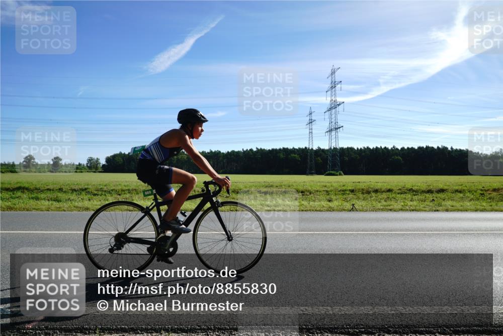 07.09.2025 - 19. Norderstedt Triathlon Michael Burmester http://msf.ph/oto/8855830 07.09.2025 10:40:59 Radfahren 70, 89, 114, 669 meine-sportfotos.de