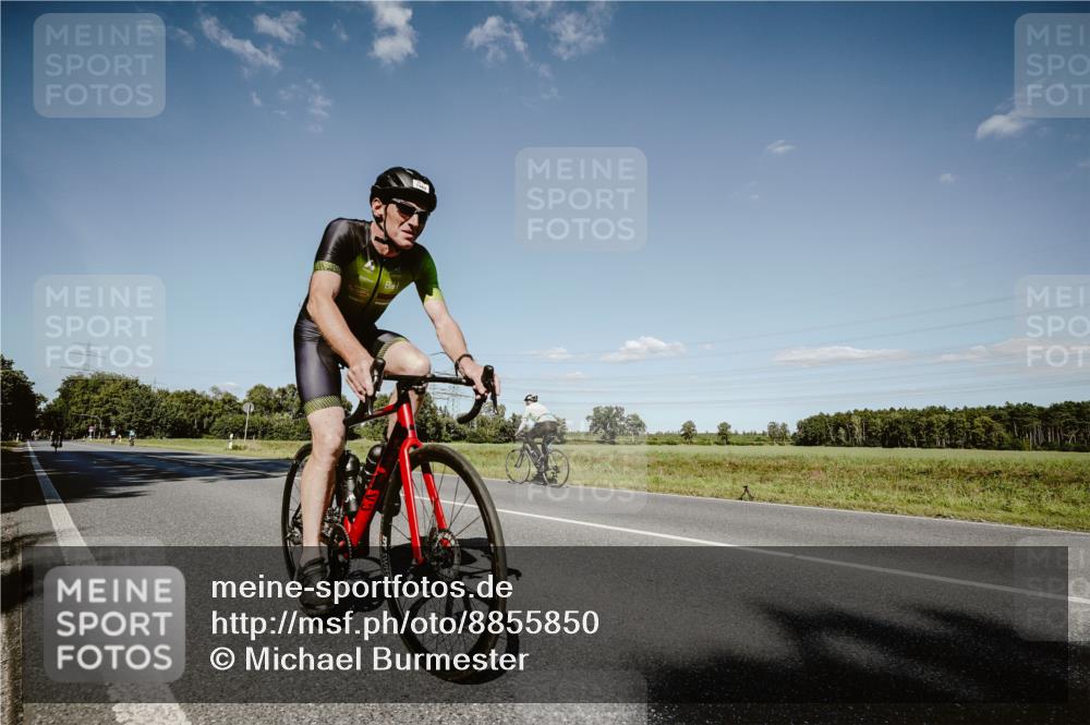 07.09.2025 - 19. Norderstedt Triathlon Michael Burmester http://msf.ph/oto/8855850 07.09.2025 15:16:49 Radfahren 362, 1483 meine-sportfotos.de