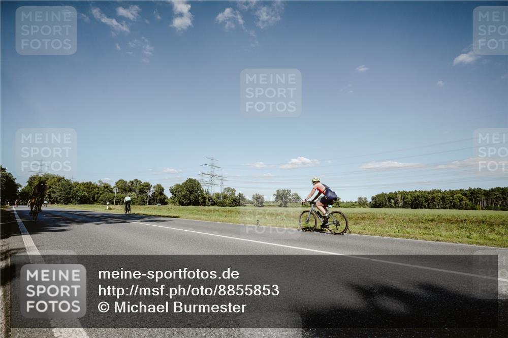 07.09.2025 - 19. Norderstedt Triathlon Michael Burmester http://msf.ph/oto/8855853 07.09.2025 15:16:51 Radfahren 362, 1483 meine-sportfotos.de