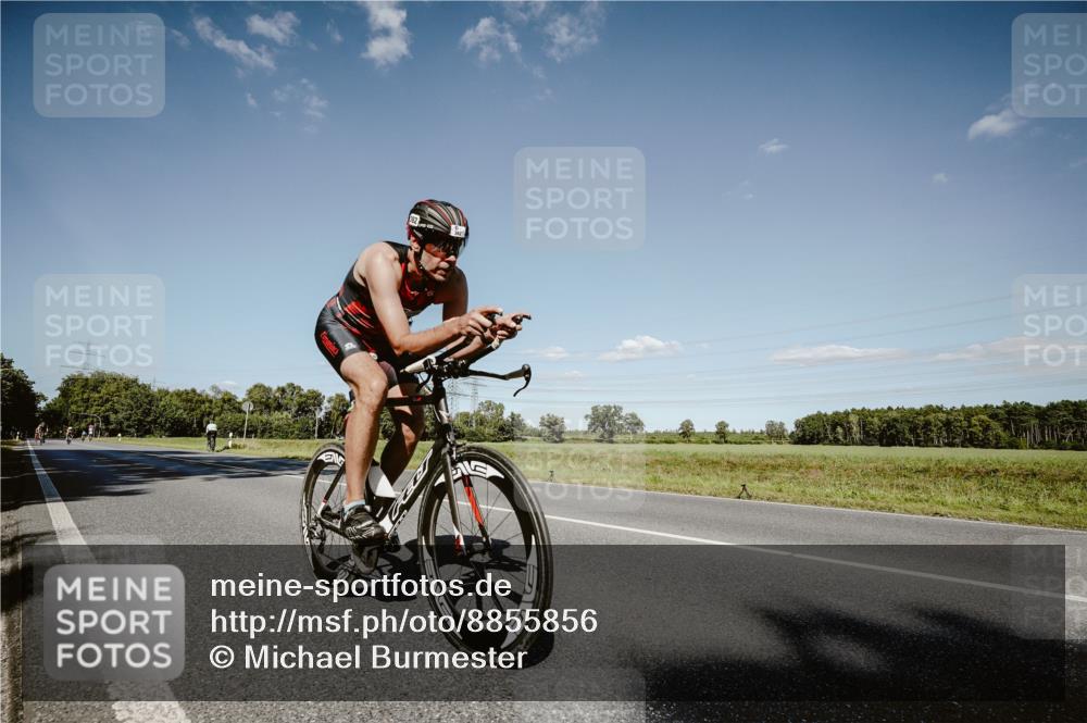 07.09.2025 - 19. Norderstedt Triathlon Michael Burmester http://msf.ph/oto/8855856 07.09.2025 15:16:52 Radfahren 362, 1483 meine-sportfotos.de