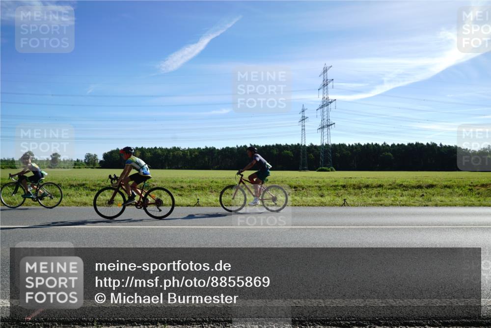 07.09.2025 - 19. Norderstedt Triathlon Michael Burmester http://msf.ph/oto/8855869 07.09.2025 10:41:48 Radfahren  meine-sportfotos.de