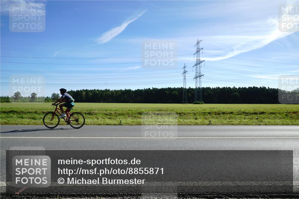07.09.2025 - 19. Norderstedt Triathlon Michael Burmester http://msf.ph/oto/8855871 07.09.2025 10:41:48 Radfahren  meine-sportfotos.de