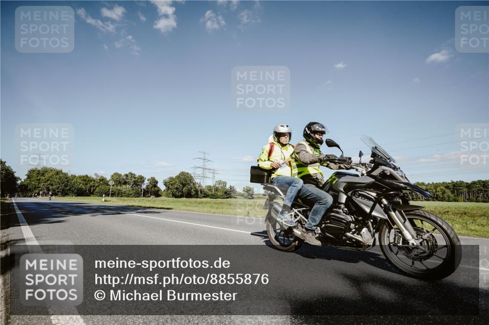 07.09.2025 - 19. Norderstedt Triathlon Michael Burmester http://msf.ph/oto/8855876 07.09.2025 15:17:05 Radfahren  meine-sportfotos.de