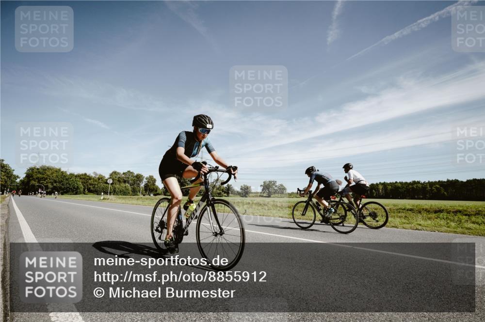 07.09.2025 - 19. Norderstedt Triathlon Michael Burmester http://msf.ph/oto/8855912 07.09.2025 12:12:32 Radfahren 140 meine-sportfotos.de