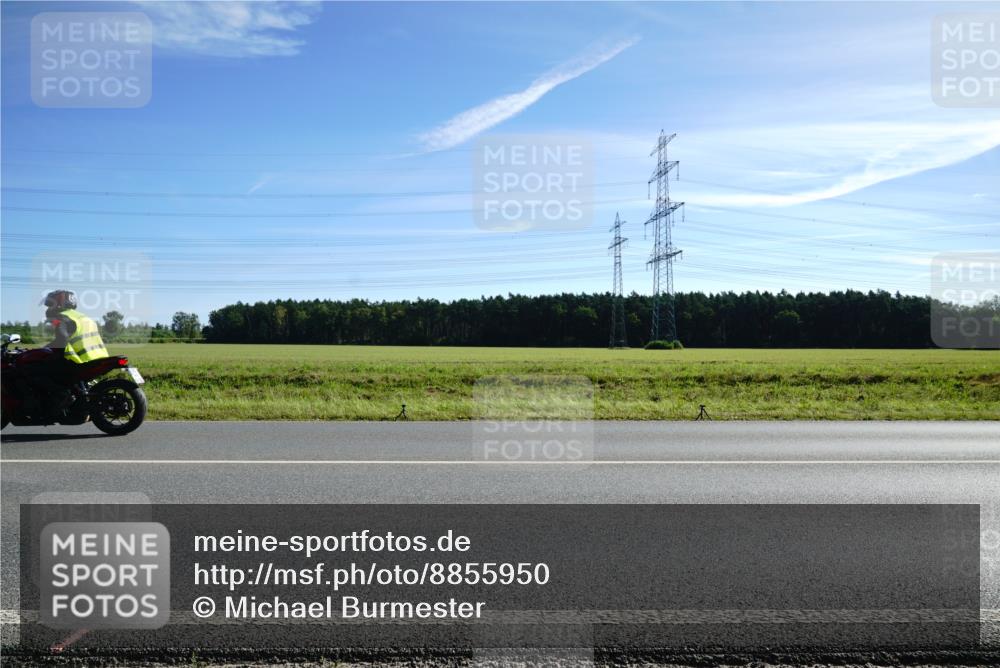 07.09.2025 - 19. Norderstedt Triathlon Michael Burmester http://msf.ph/oto/8855950 07.09.2025 10:44:26 Radfahren  meine-sportfotos.de