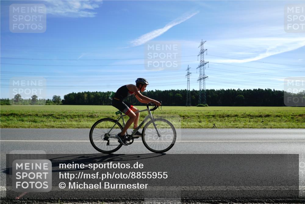 07.09.2025 - 19. Norderstedt Triathlon Michael Burmester http://msf.ph/oto/8855955 07.09.2025 10:44:40 Radfahren 77 meine-sportfotos.de