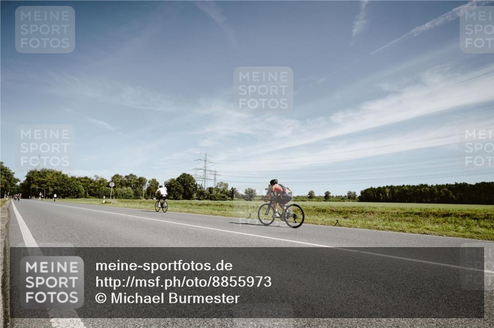 07.09.2025 - 19. Norderstedt Triathlon Michael Burmester http://msf.ph/oto/8855973 07.09.2025 12:13:19 Radfahren  meine-sportfotos.de