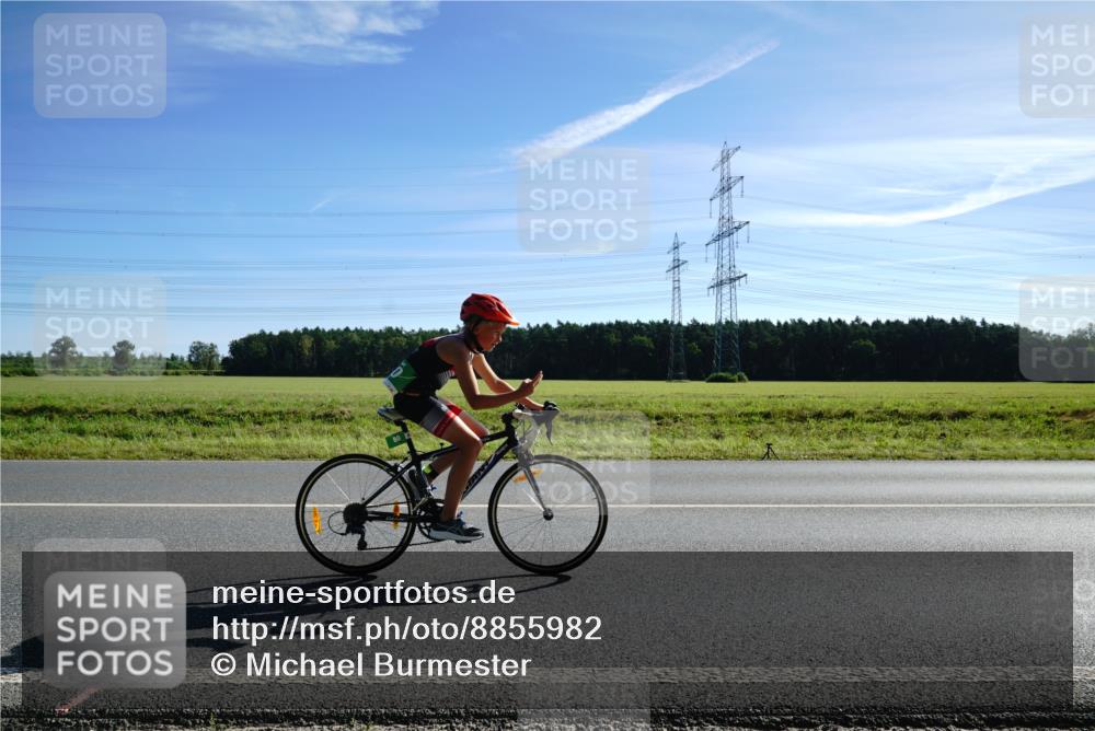 07.09.2025 - 19. Norderstedt Triathlon Michael Burmester http://msf.ph/oto/8855982 07.09.2025 10:45:42 Radfahren 80, 650 meine-sportfotos.de