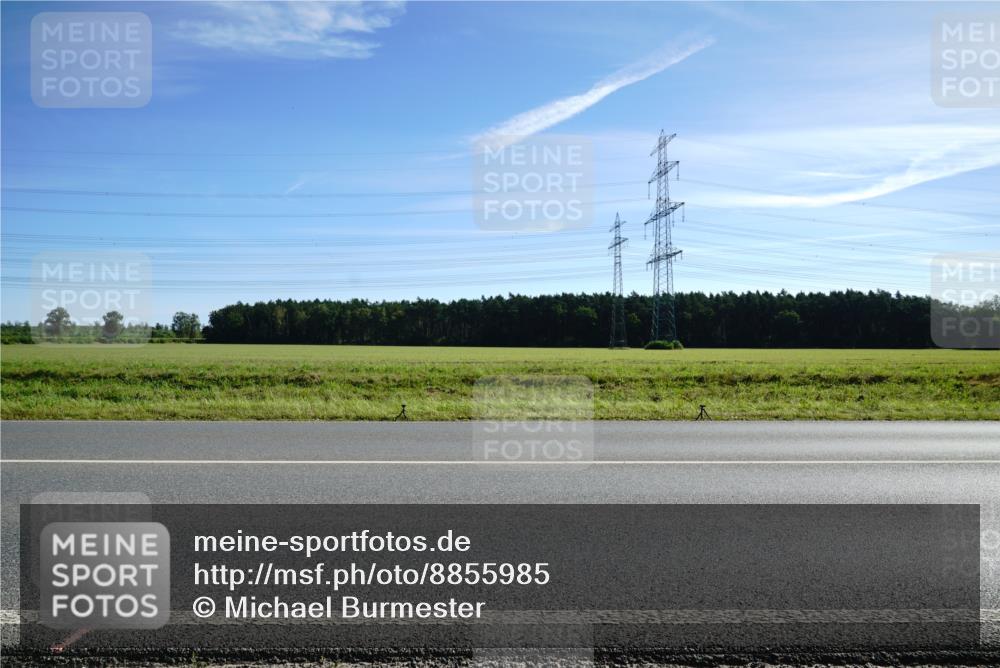 07.09.2025 - 19. Norderstedt Triathlon Michael Burmester http://msf.ph/oto/8855985 07.09.2025 10:45:47 Radfahren 80 meine-sportfotos.de