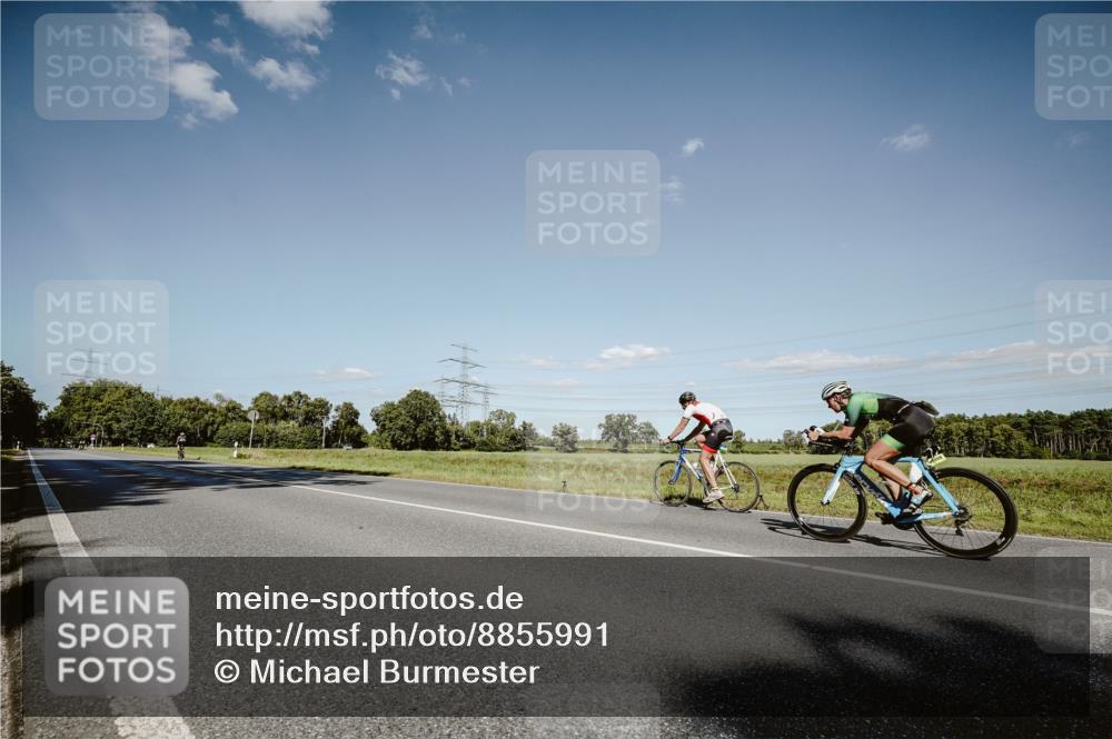 07.09.2025 - 19. Norderstedt Triathlon Michael Burmester http://msf.ph/oto/8855991 07.09.2025 15:18:05 Radfahren  meine-sportfotos.de