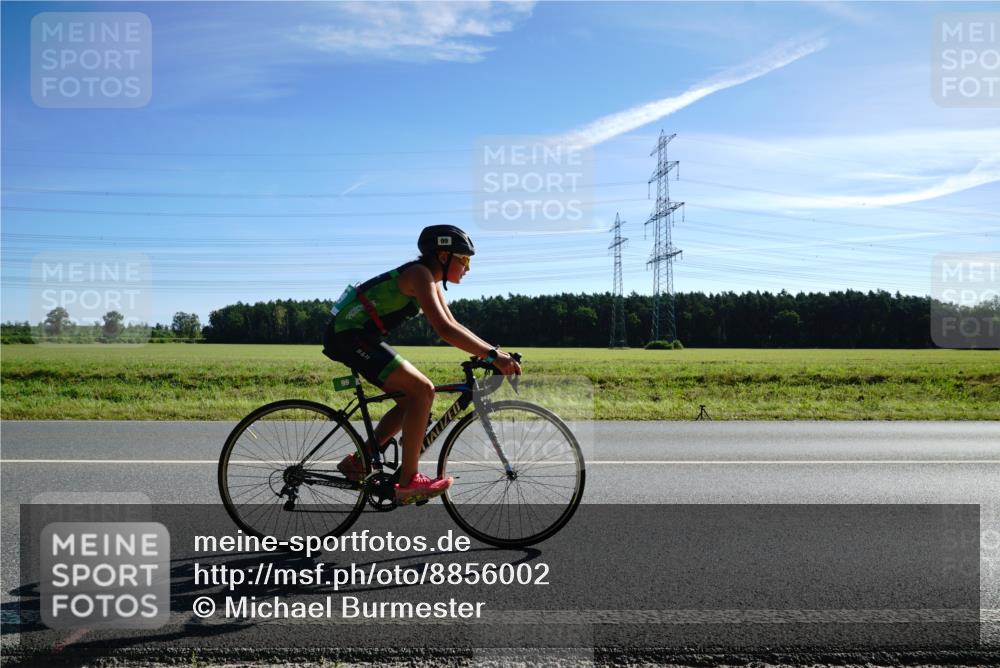 07.09.2025 - 19. Norderstedt Triathlon Michael Burmester http://msf.ph/oto/8856002 07.09.2025 10:47:52 Radfahren 99 meine-sportfotos.de