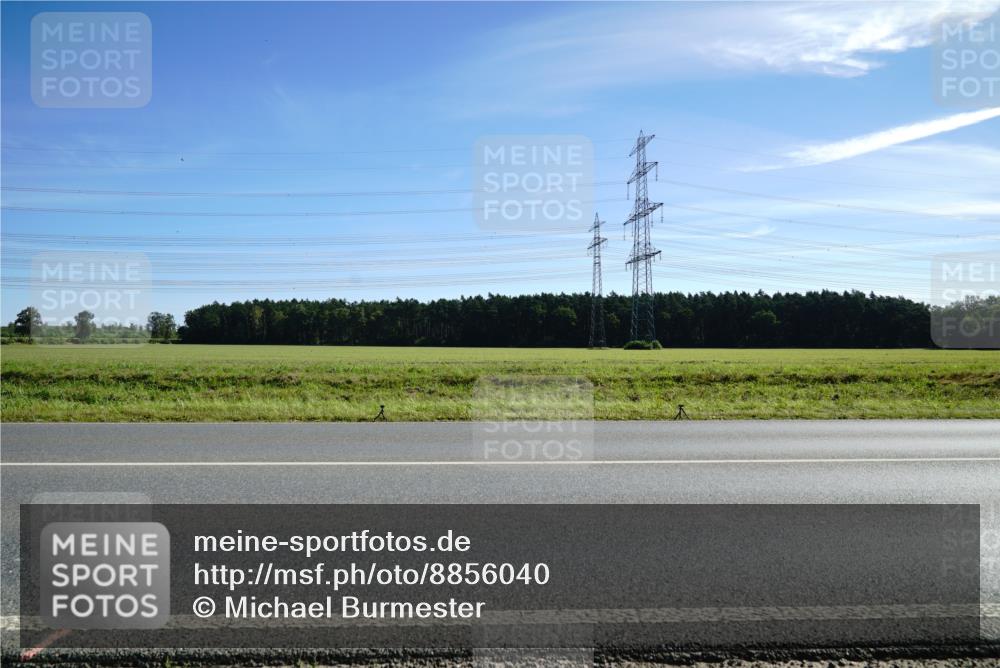 07.09.2025 - 19. Norderstedt Triathlon Michael Burmester http://msf.ph/oto/8856040 07.09.2025 10:55:55 Radfahren  meine-sportfotos.de