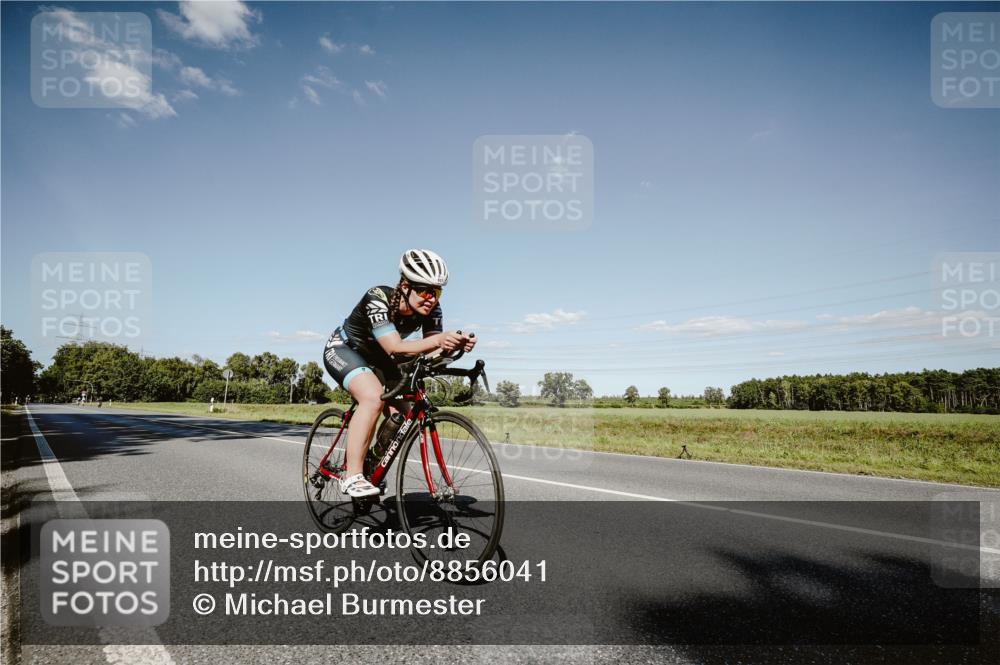 07.09.2025 - 19. Norderstedt Triathlon Michael Burmester http://msf.ph/oto/8856041 07.09.2025 15:18:47 Radfahren 459, 917 meine-sportfotos.de