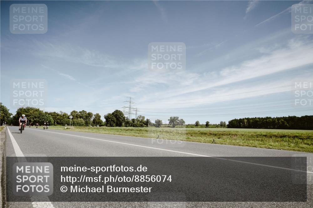 07.09.2025 - 19. Norderstedt Triathlon Michael Burmester http://msf.ph/oto/8856074 07.09.2025 12:14:36 Radfahren 233 meine-sportfotos.de