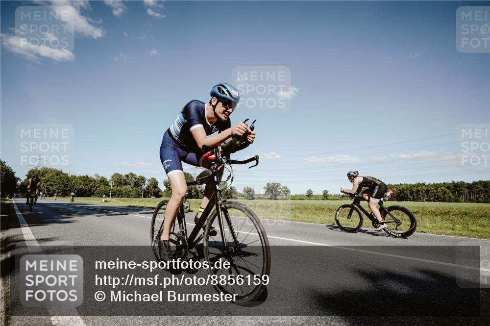 07.09.2025 - 19. Norderstedt Triathlon Michael Burmester http://msf.ph/oto/8856159 07.09.2025 15:19:50 Radfahren 1492, 1511, 1534 meine-sportfotos.de