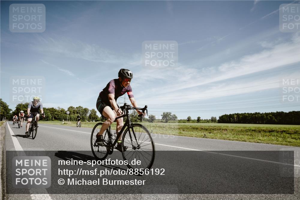 07.09.2025 - 19. Norderstedt Triathlon Michael Burmester http://msf.ph/oto/8856192 07.09.2025 12:15:31 Radfahren 146, 210, 215, 776, 780, 791, 1237, 1364 meine-sportfotos.de