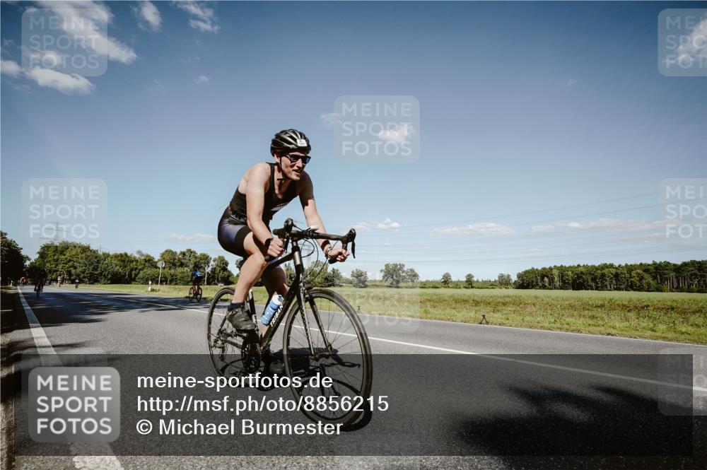 07.09.2025 - 19. Norderstedt Triathlon Michael Burmester http://msf.ph/oto/8856215 07.09.2025 15:20:17 Radfahren 449, 1411 meine-sportfotos.de