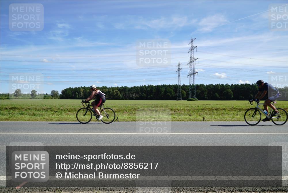 07.09.2025 - 19. Norderstedt Triathlon Michael Burmester http://msf.ph/oto/8856217 07.09.2025 12:47:28 Radfahren  meine-sportfotos.de