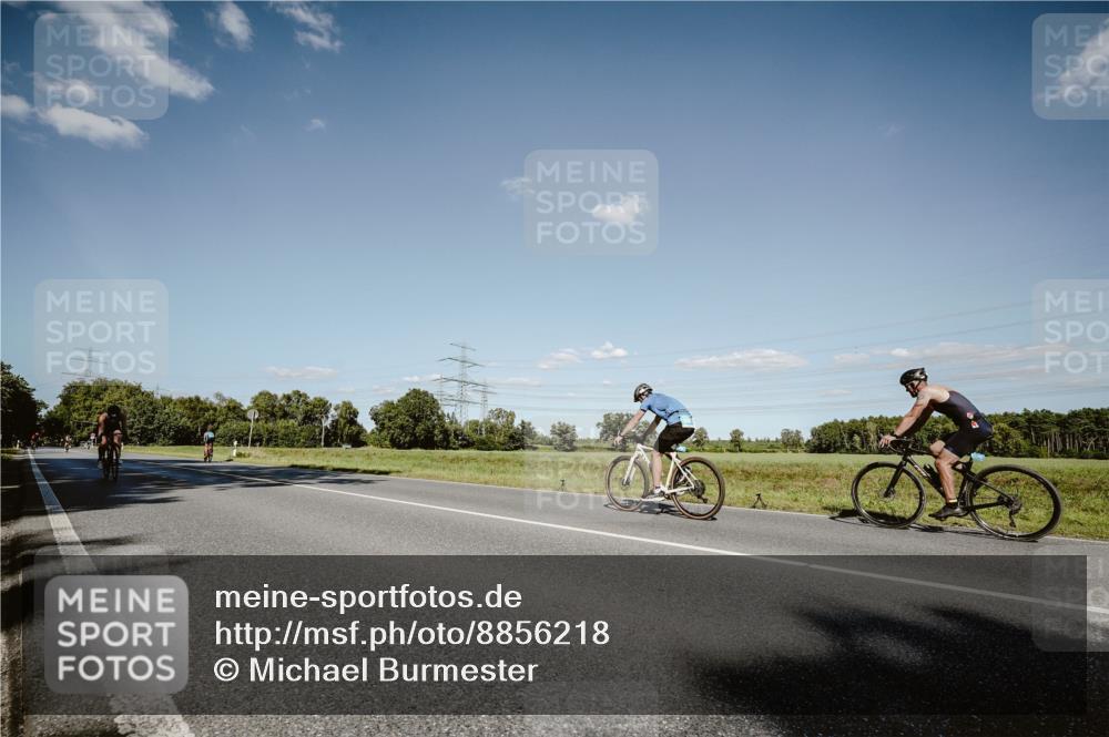 07.09.2025 - 19. Norderstedt Triathlon Michael Burmester http://msf.ph/oto/8856218 07.09.2025 15:20:19 Radfahren 449, 1411 meine-sportfotos.de