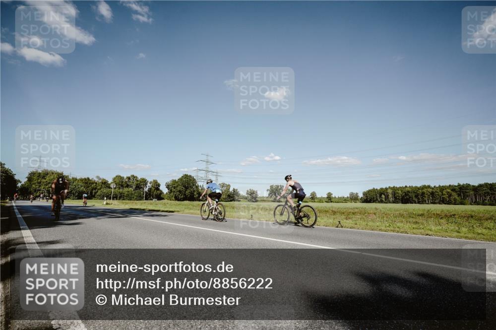 07.09.2025 - 19. Norderstedt Triathlon Michael Burmester http://msf.ph/oto/8856222 07.09.2025 15:20:19 Radfahren 449, 1411 meine-sportfotos.de