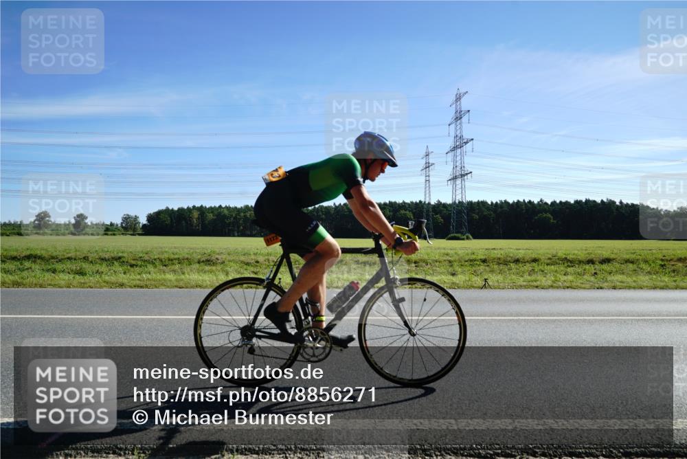 07.09.2025 - 19. Norderstedt Triathlon Michael Burmester http://msf.ph/oto/8856271 07.09.2025 11:05:16 Radfahren 1173 meine-sportfotos.de