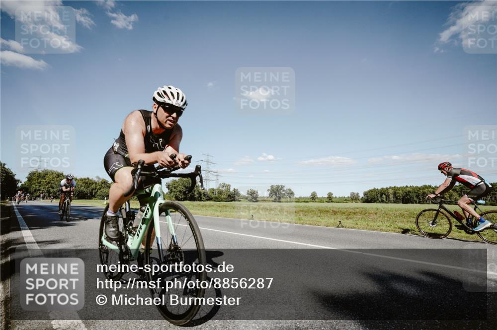 07.09.2025 - 19. Norderstedt Triathlon Michael Burmester http://msf.ph/oto/8856287 07.09.2025 15:21:01 Radfahren 903, 1427 meine-sportfotos.de