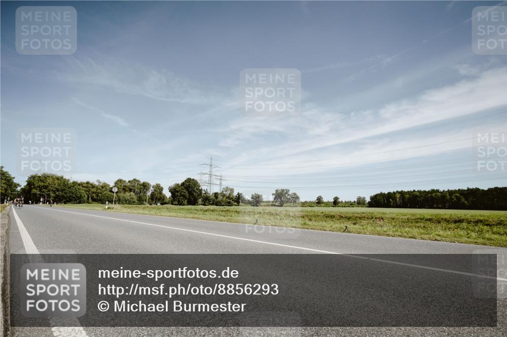 07.09.2025 - 19. Norderstedt Triathlon Michael Burmester http://msf.ph/oto/8856293 07.09.2025 12:16:10 Radfahren  meine-sportfotos.de