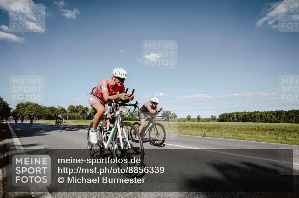 07.09.2025 - 19. Norderstedt Triathlon Michael Burmester http://msf.ph/oto/8856339 07.09.2025 15:21:15 Radfahren 473, 480, 866, 897, 914, 1475, 1504 meine-sportfotos.de