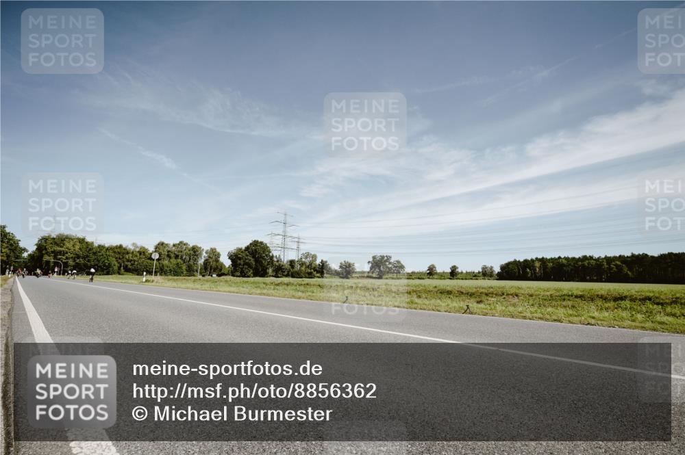 07.09.2025 - 19. Norderstedt Triathlon Michael Burmester http://msf.ph/oto/8856362 07.09.2025 12:16:45 Radfahren  meine-sportfotos.de