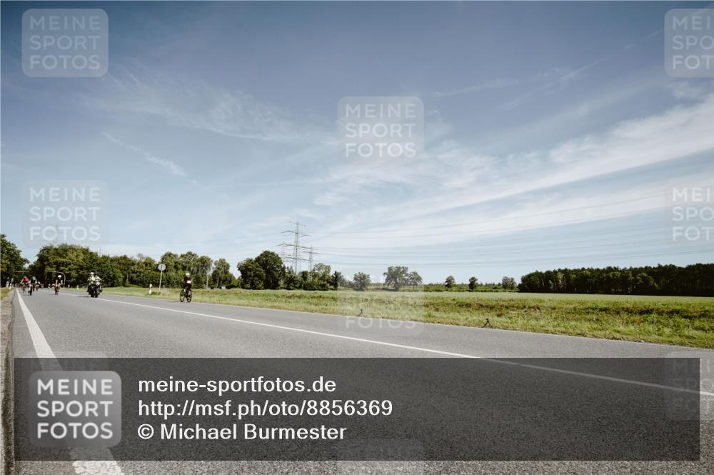 07.09.2025 - 19. Norderstedt Triathlon Michael Burmester http://msf.ph/oto/8856369 07.09.2025 12:16:50 Radfahren  meine-sportfotos.de