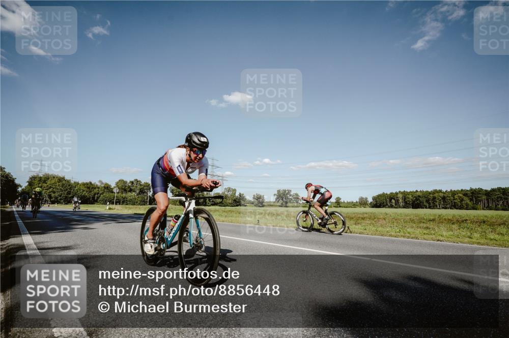 07.09.2025 - 19. Norderstedt Triathlon Michael Burmester http://msf.ph/oto/8856448 07.09.2025 15:22:00 Radfahren 415, 475, 873, 883, 1410, 1417, 1480 meine-sportfotos.de